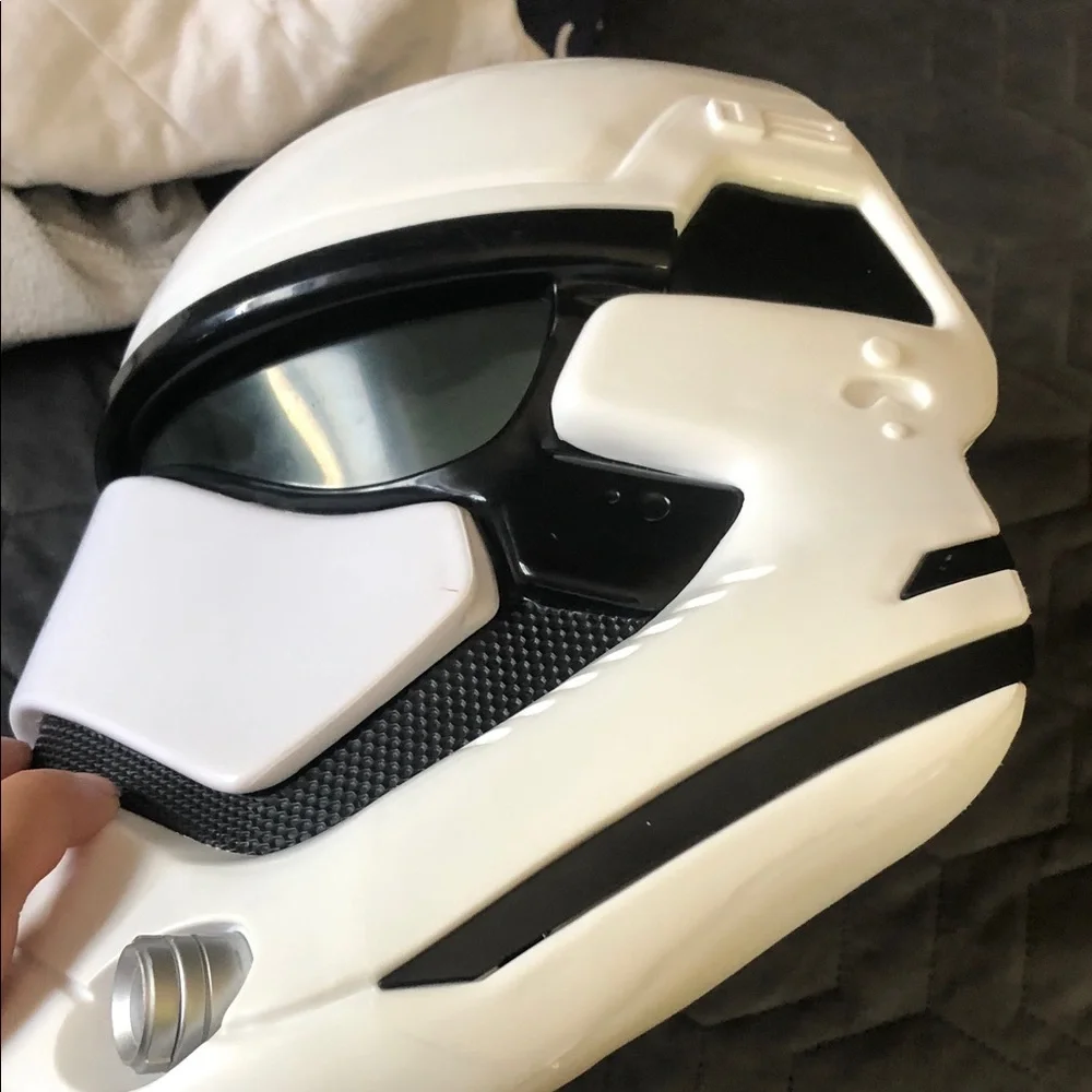 White VR/AR Style Helmet Mask - White